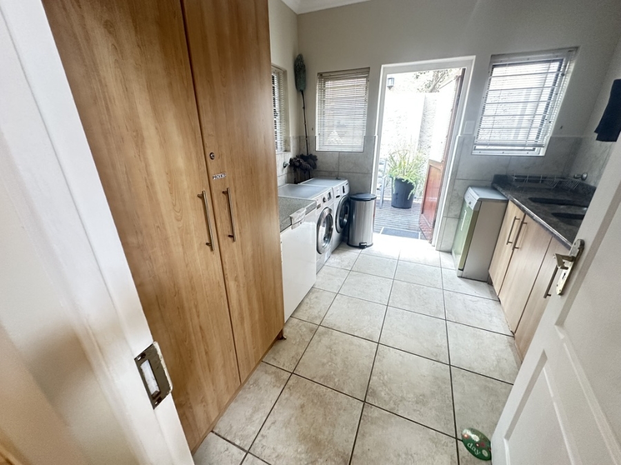 4 Bedroom Property for Sale in Wilderness Central Western Cape